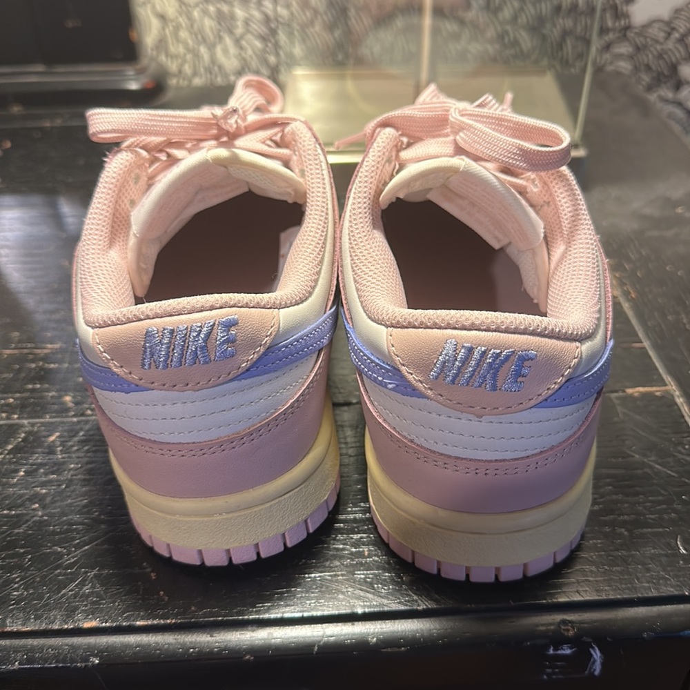 Nike Dunks - Picture 3 of 6